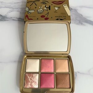 Hourglass x Barneys NY Ambient Lighting Palette II